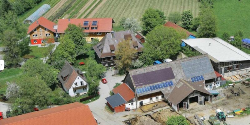 Der Lichthof gehört heute zur Dorfgemeinschaft Hermannsberg